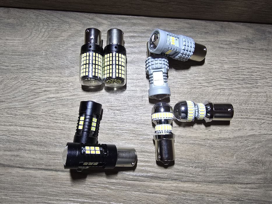 Bec led leduri auto p21/5w p21w py21w pw24w w21w w21/5w t15 w16w ba15s