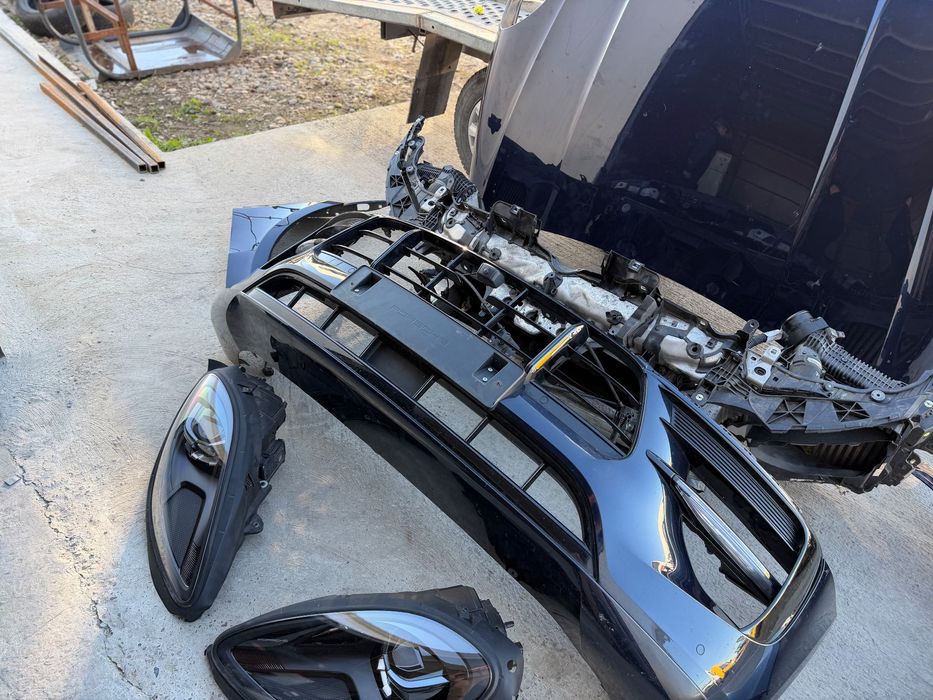 Porsche Macan GTS fata completa faruri bara capot aripi trager