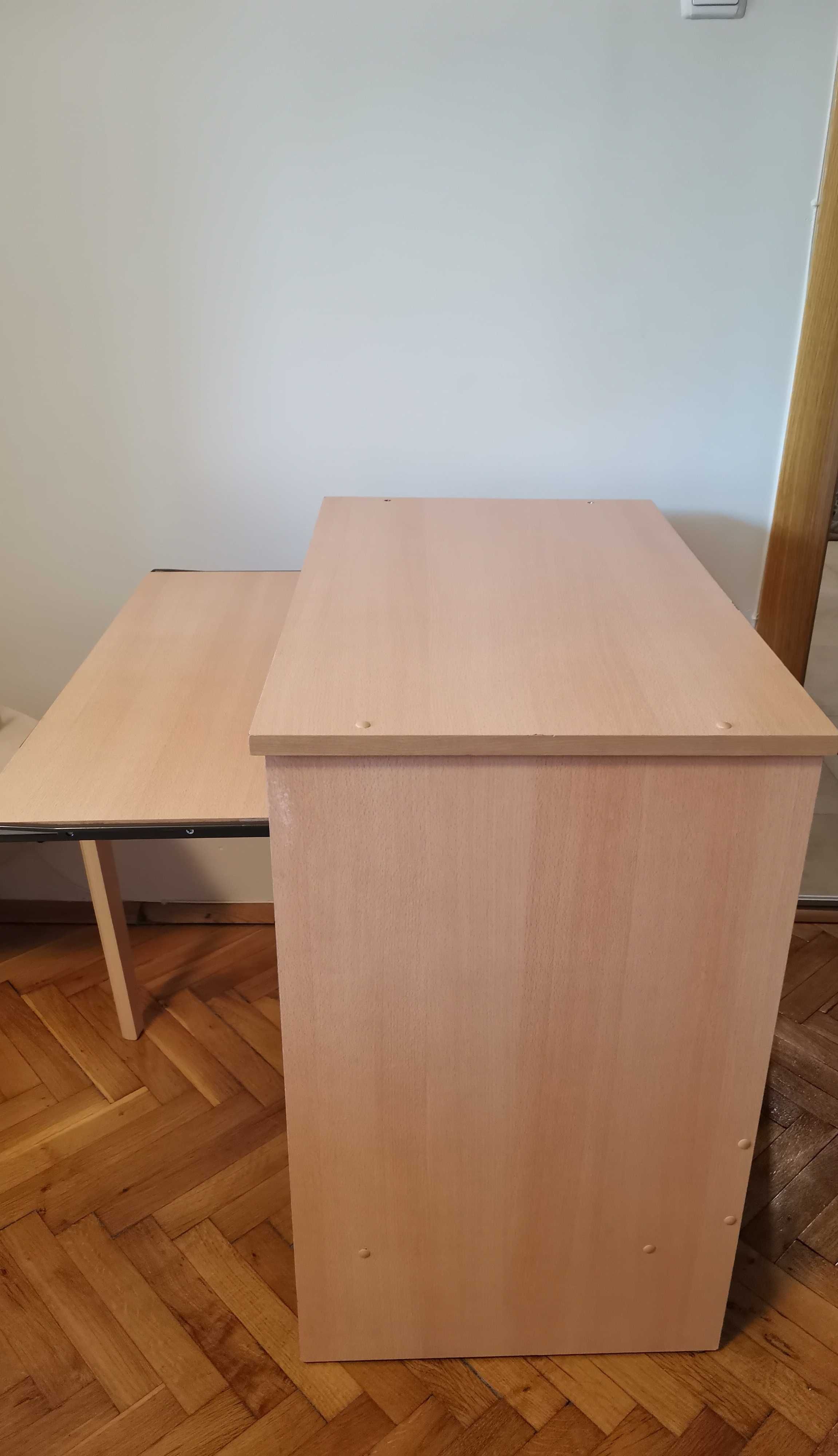 Бюро - работно с изваждаща се напред маса