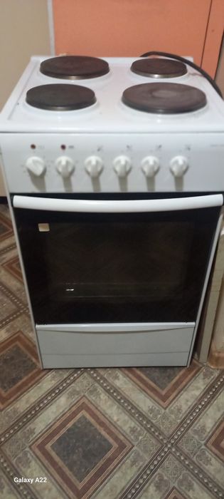 продам Эл.плиту ДАРИНА