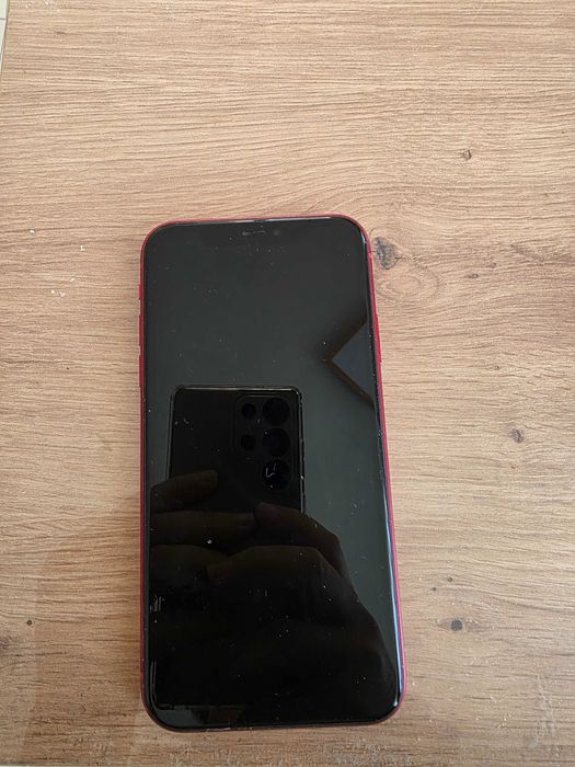 i phone 11 запазен