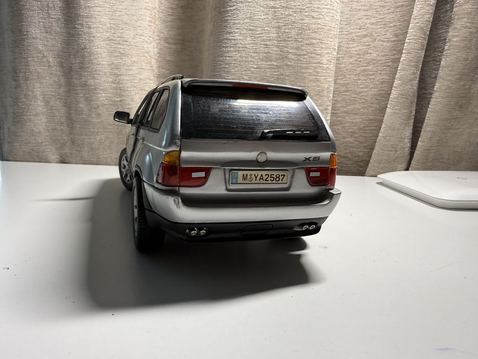 Vand Macheta BMW X5 1:18