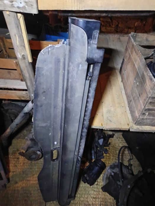 Задна щора за бмв е39 комби