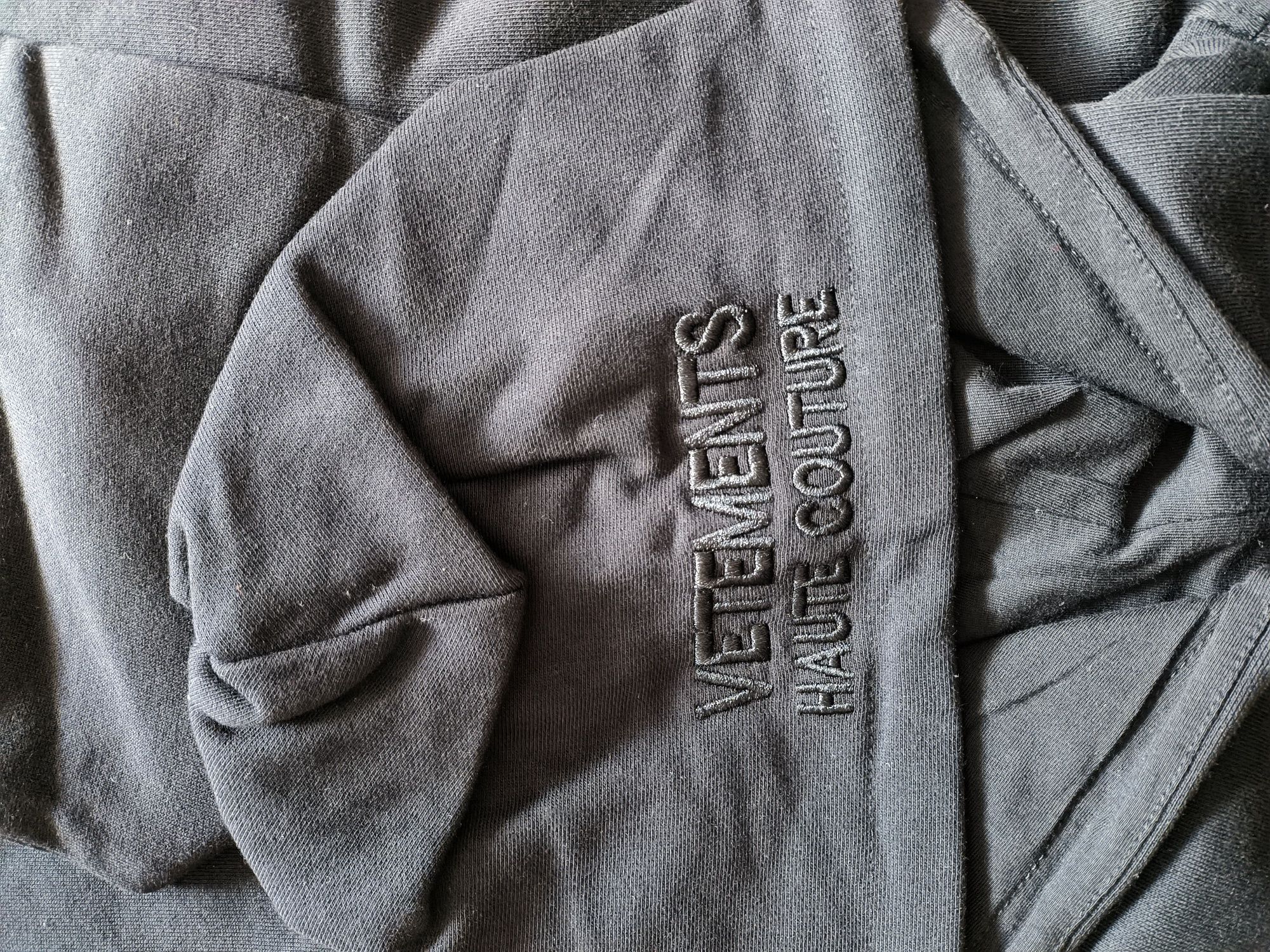НОВ | суитшърт VETEMENTS. unisex