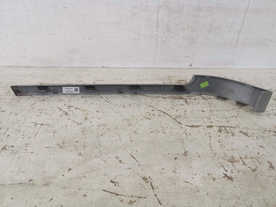 Орнамент задна броня Дясна / Ornament Zadna Bronya Dyasna Land Rover R