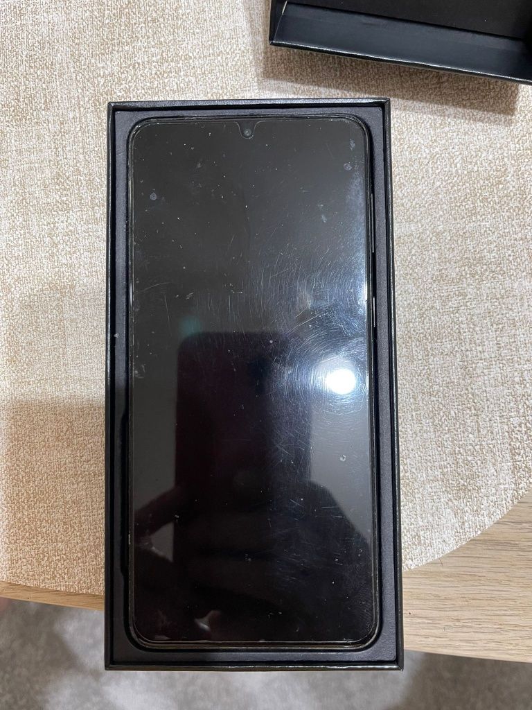 Vând Samsung S21 + 5 G 128GB, Ram 8GB