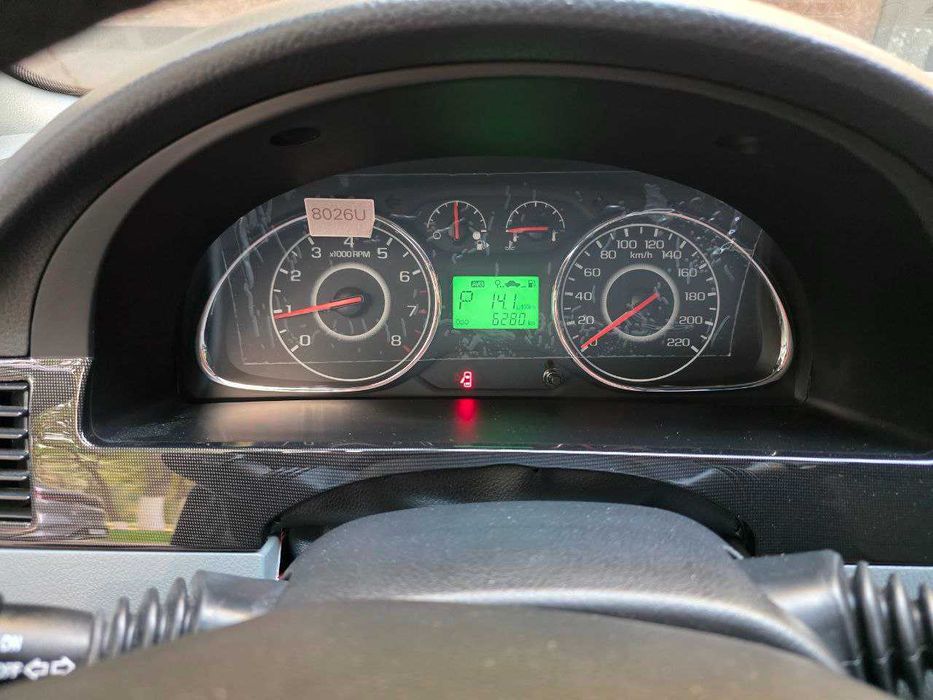 Продается Chevrolet Gentra AT. Чёрный Full позиция