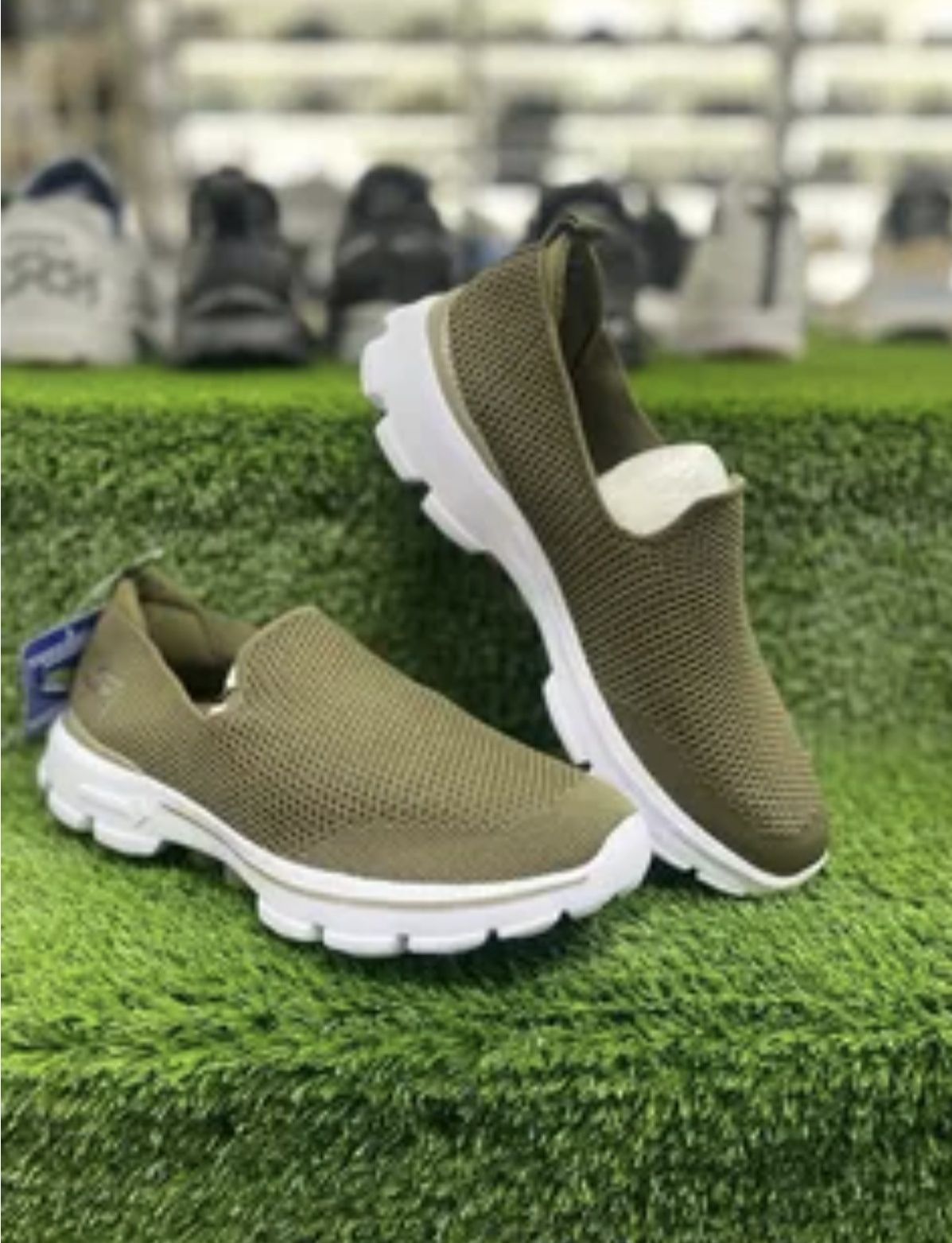 Skecher made in Thailand