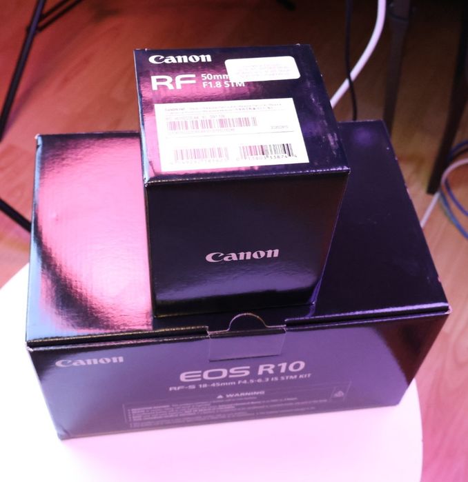 Aparat foto/ video Canon EOS R10