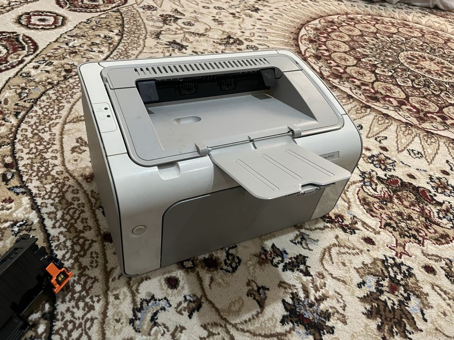 Hp laser jet P1102 принтер