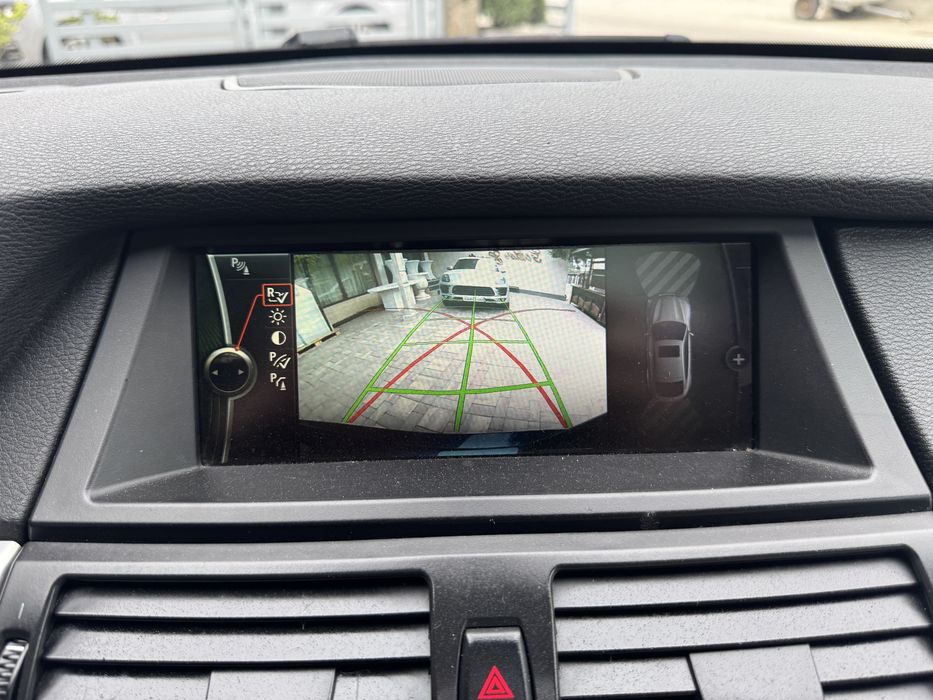 BMW X6 4.0d xdrive / euro5 / trapa / head up display