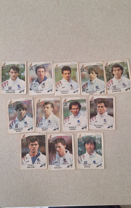 Vand cartonase cu fotbalisti Panini CM ITALIA 1990/EURO 1992