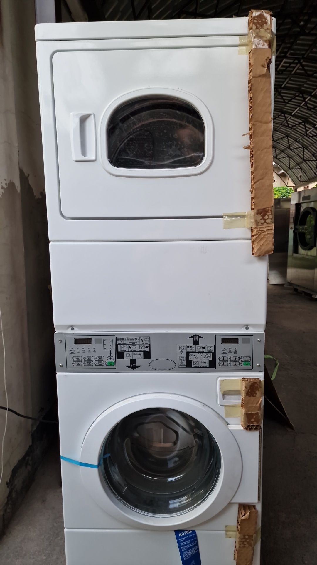 Промышленная стиральная машина