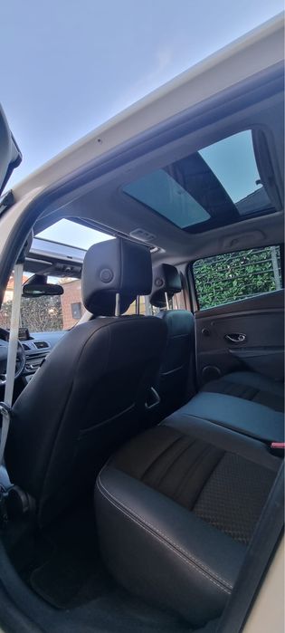 Megane 3 facelift BOSE - 130.000 km, 1.5 diesel