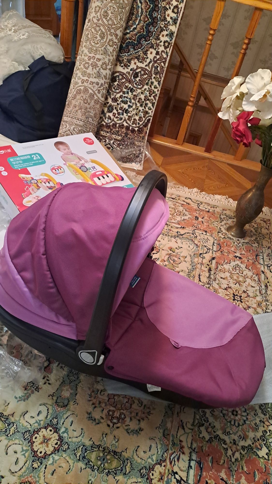 Люлка,переноска от коляски Chicco.Плюс в подарок гнездо отличном состо