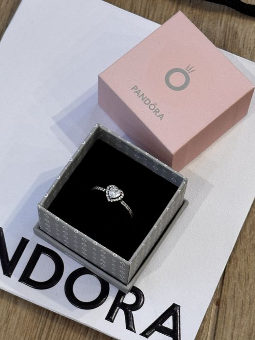Пандора пръстен Pandora