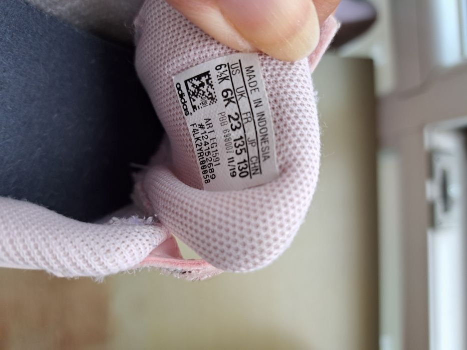 Adidași Adidas fetiță mărimea 23