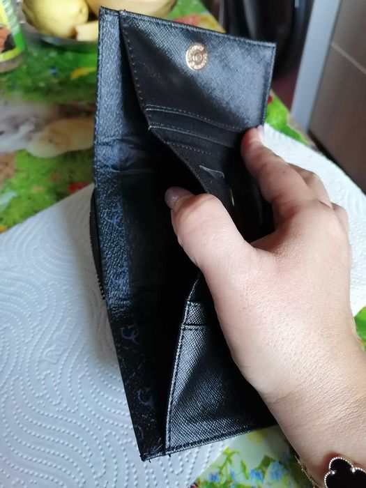 Set portofel damă și cercei