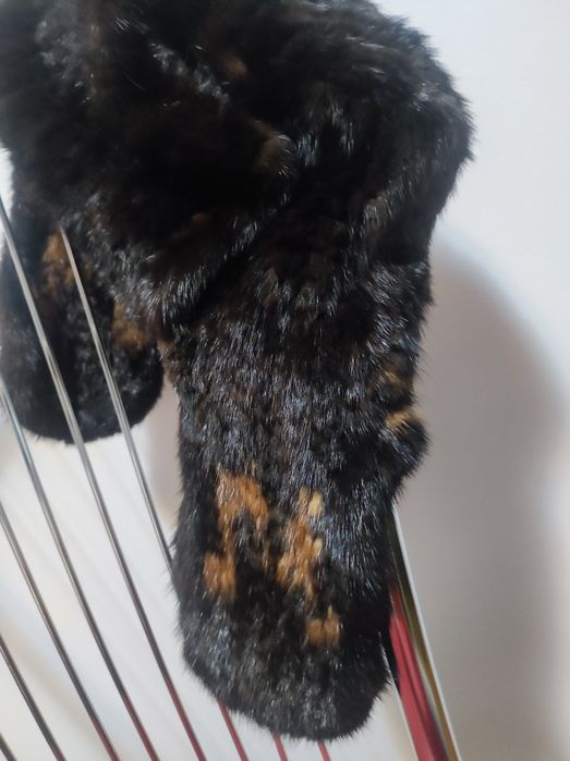 Căciulă din blana naturală