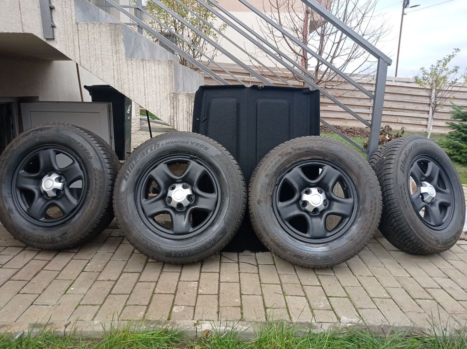 Vând jante+caciucuri