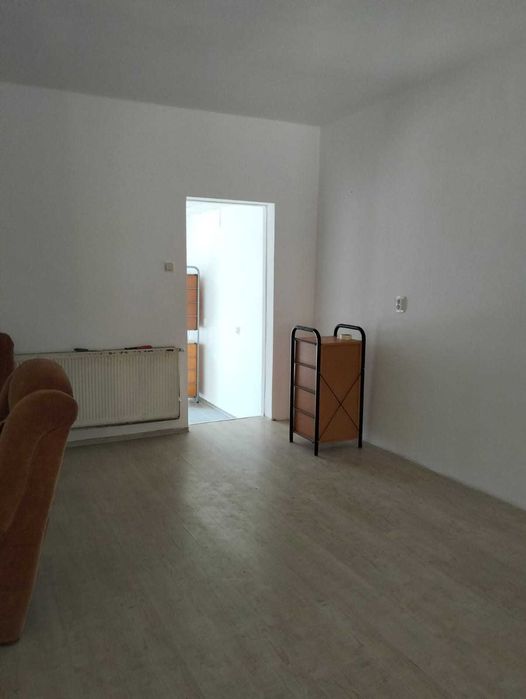 Închiriez spațiu pentru birou sau depozit 50m