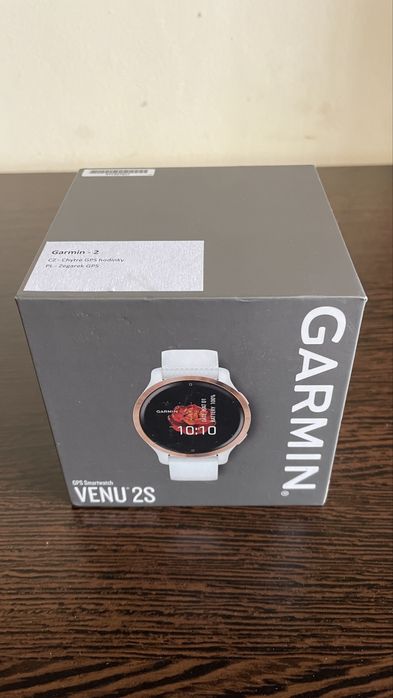 Garmin Venu 2S – Alb cu bezel auriu (Gold), model de damă – 700 lei