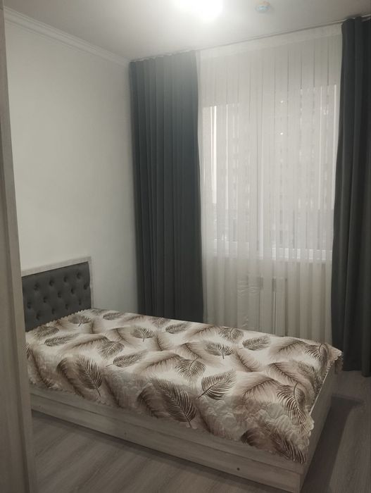 Срочно сдаю  квартиру недорого трёхкомнатную