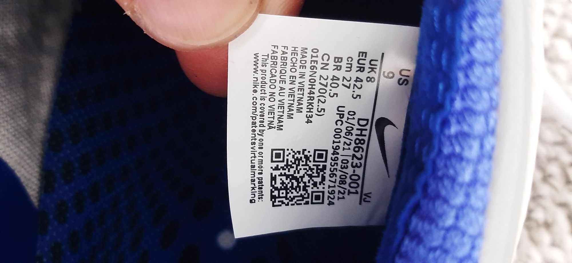 NIKE  оргинални маратонки