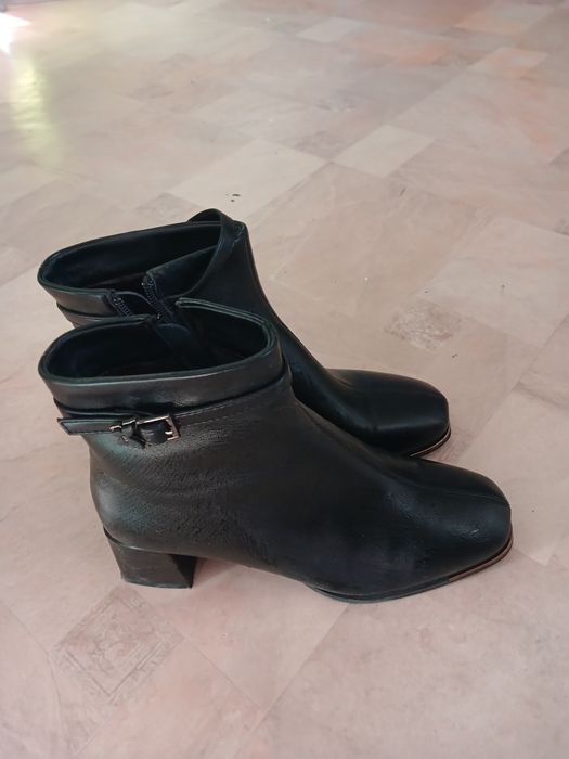 Продается Осенние сапоги