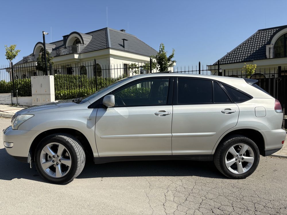 Продавам лексус/Lexus rx300 бензин 3.0