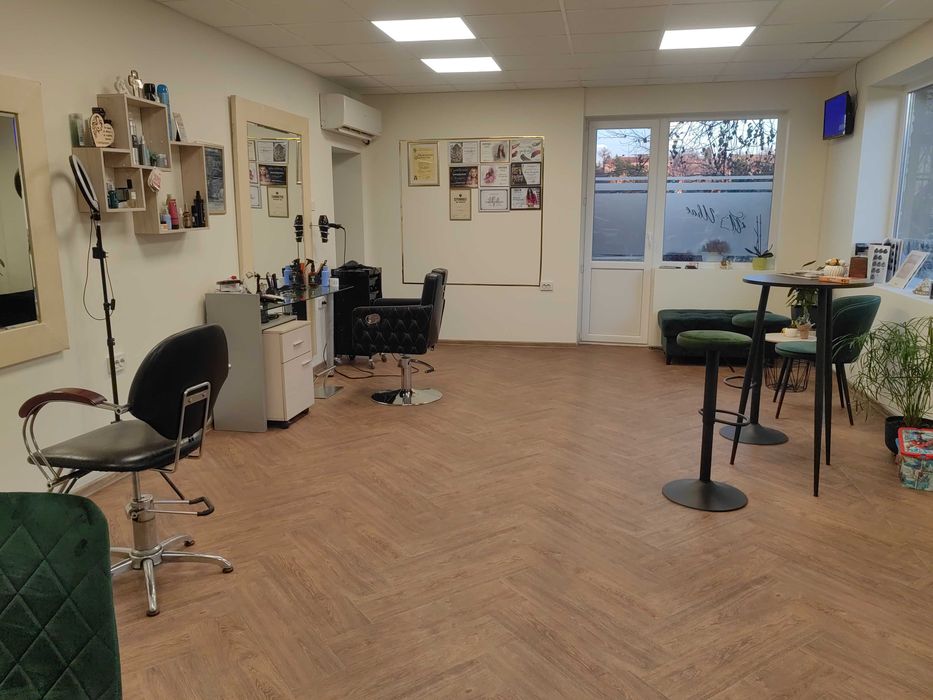 Дава се под наем Офис в с. Николово, Област Русе - 10 кв.м за 112.2 € - Снимка #3