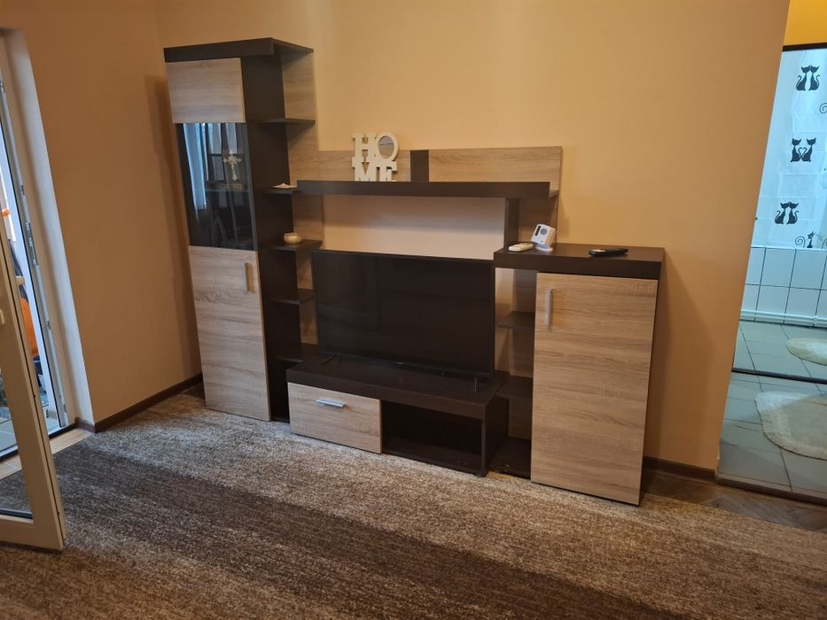Apartament de închiriat!