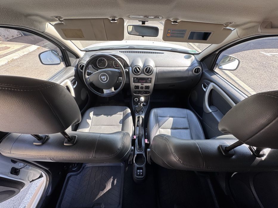 Vând Dacia Duster 4x4 1.5 dci