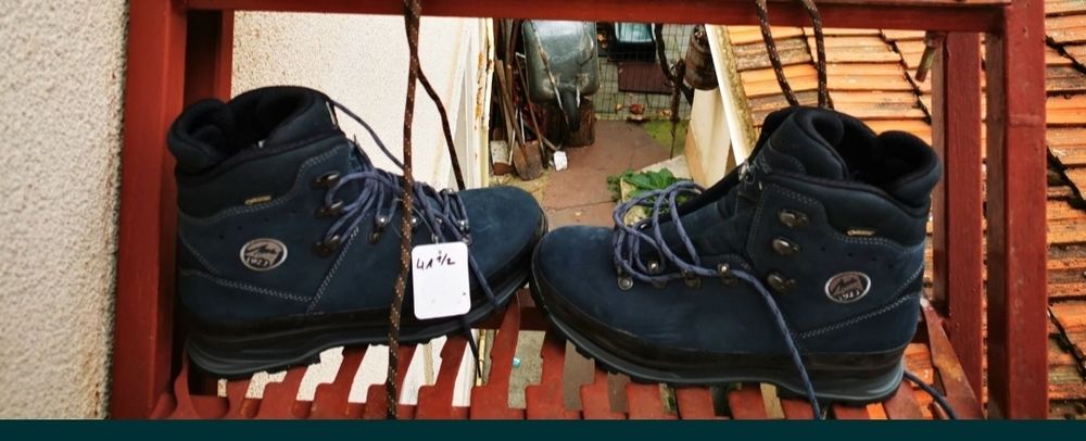 Vand bocanci ghete Meindl si Lowa GTX noi 37,5-38,5