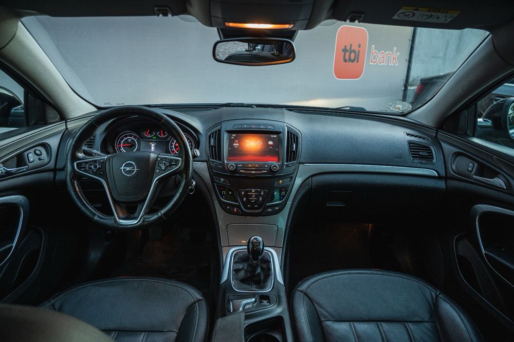 Opel insignia 2.0 diesel - Credit auto - rate - xenon - senzori -