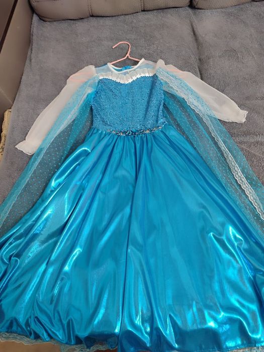 Продам платье Эльзы