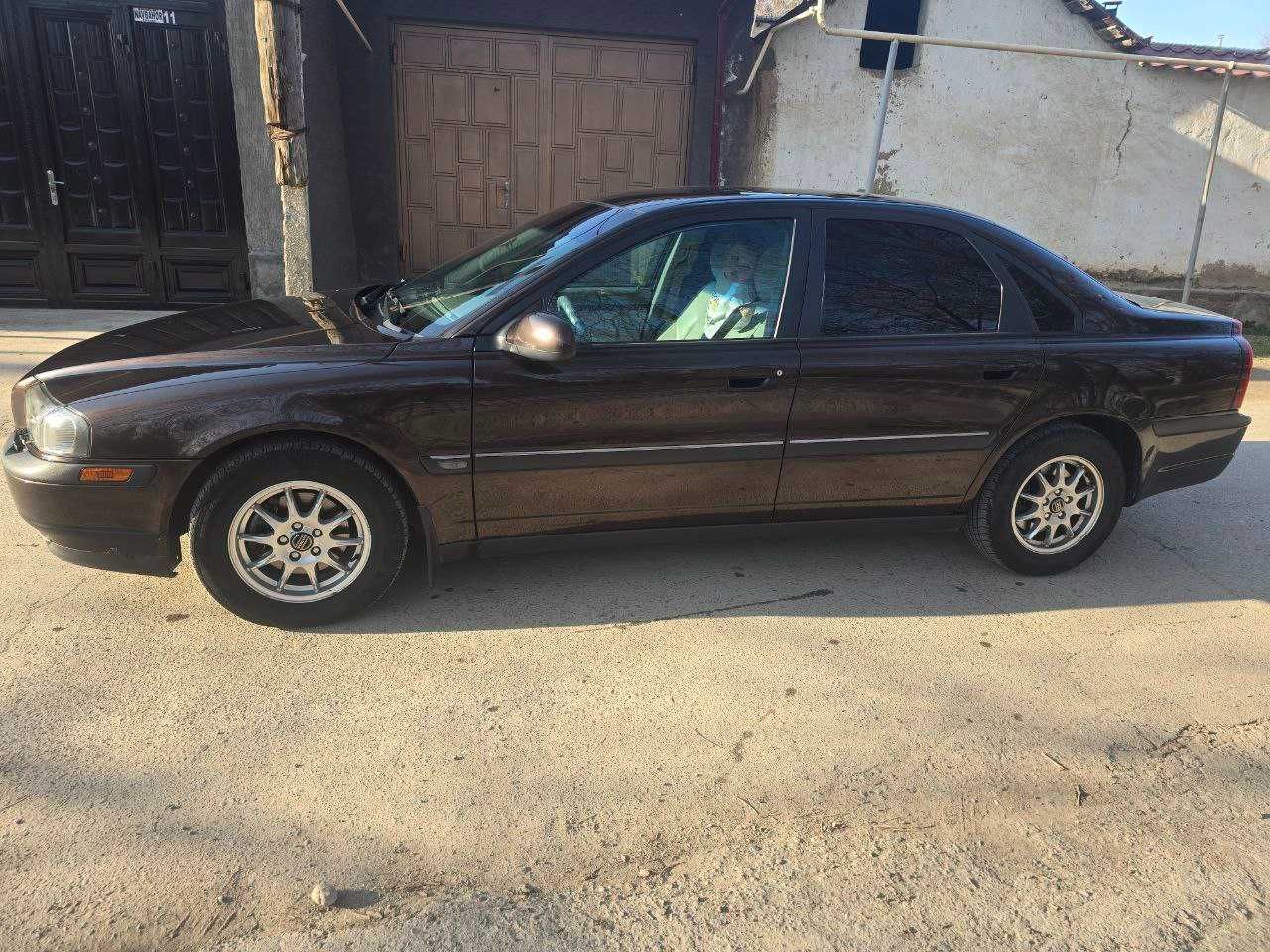 Продаю VOLVO S80
