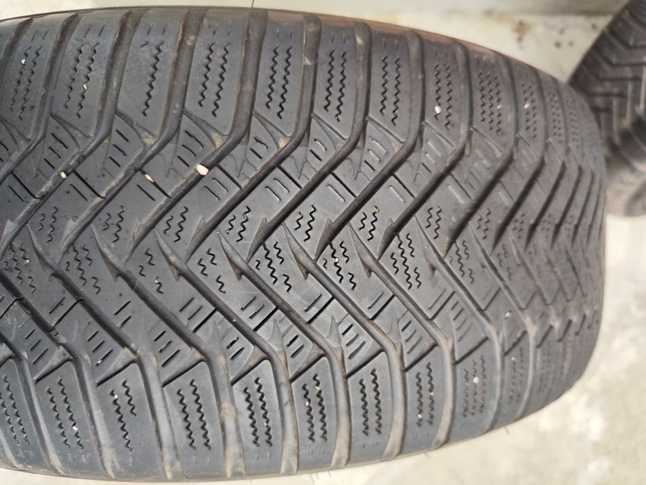 Гуми с подарък джанти и тасове за Opel Astra/Insignia