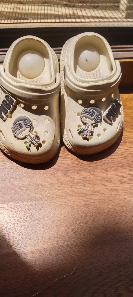 Продам кроксы для ребёнка