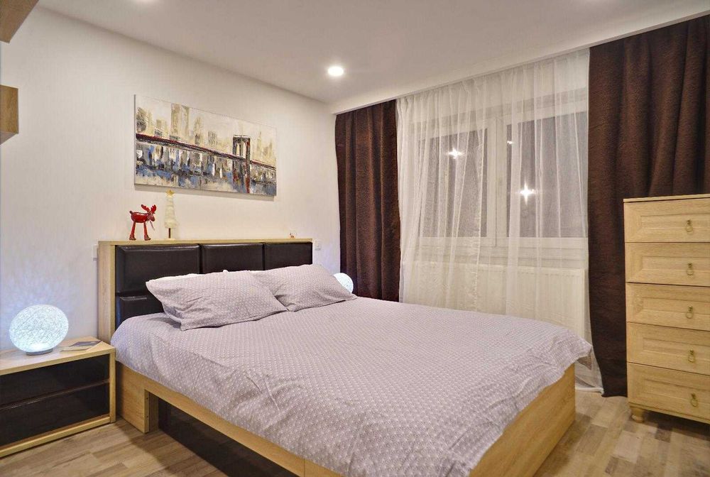 Particular inchiriez 2 camere in proximitate Mall AFI