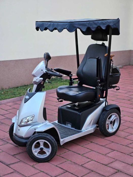 scuter, cărucior electric, pentru persoane handicap, cu acoperiș