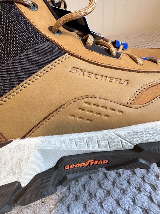 Ghete piele Skechers