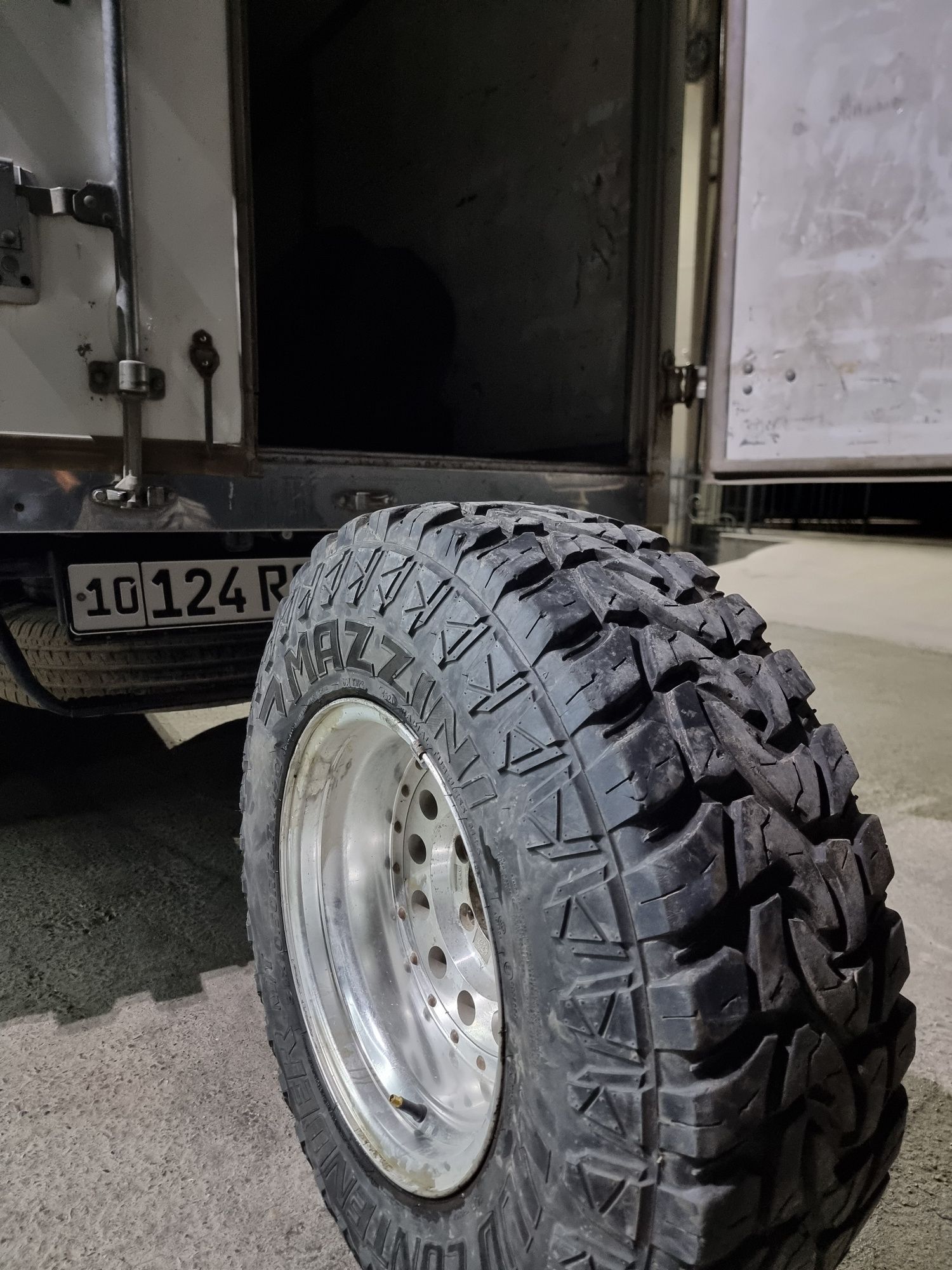 Балон 31/10.5 R15