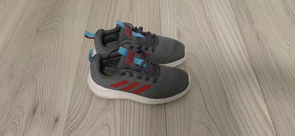 Adidasi copii adidas