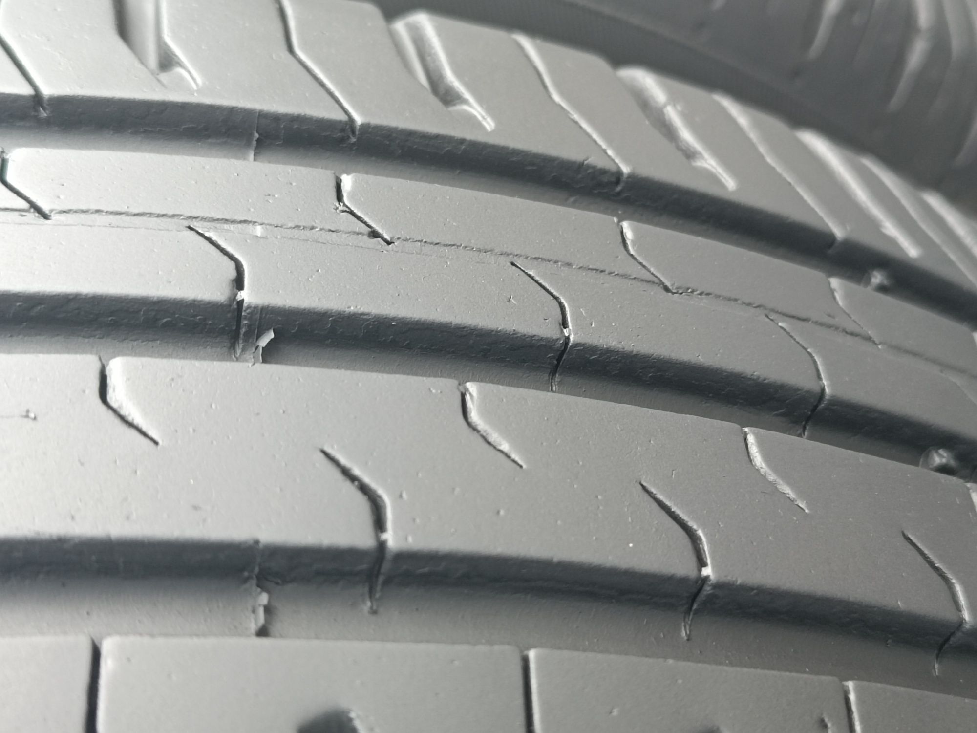 175/65/14 Continental