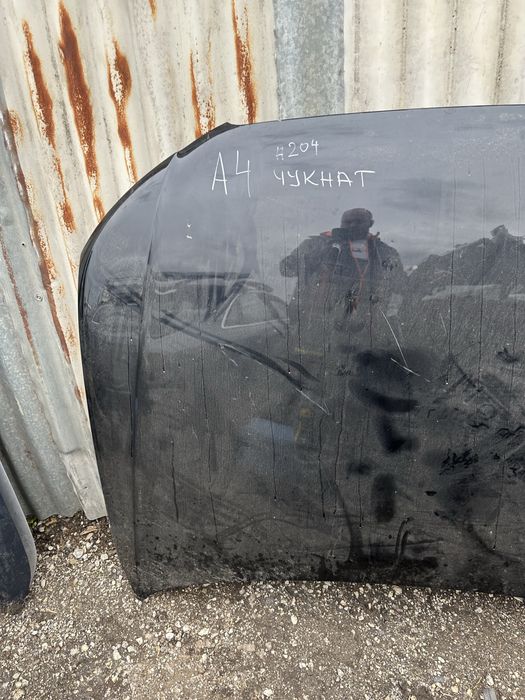 Преден капак Audi A4 8k Ауди 2008-2012 година  със забележки ном 204