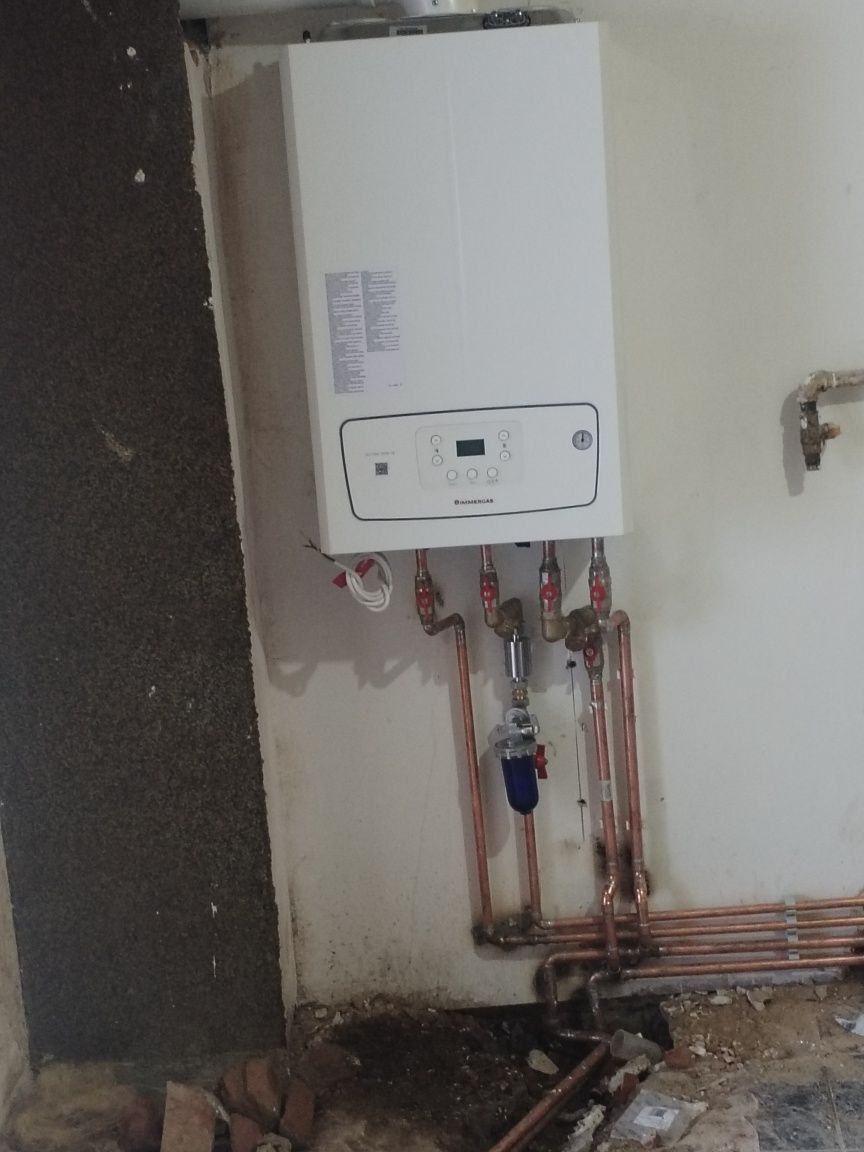 Instalator sanitar Ploiești instalați termice centrale boilere reparaț