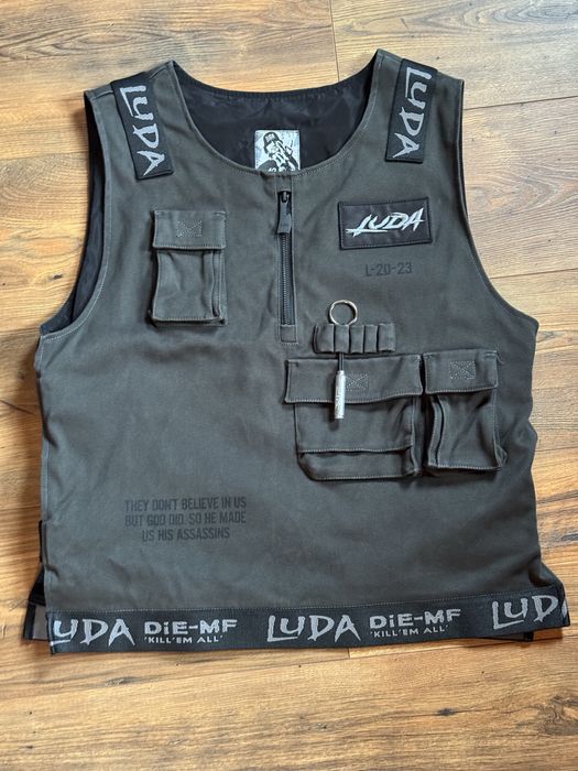 Жилетка Luda (като нова)