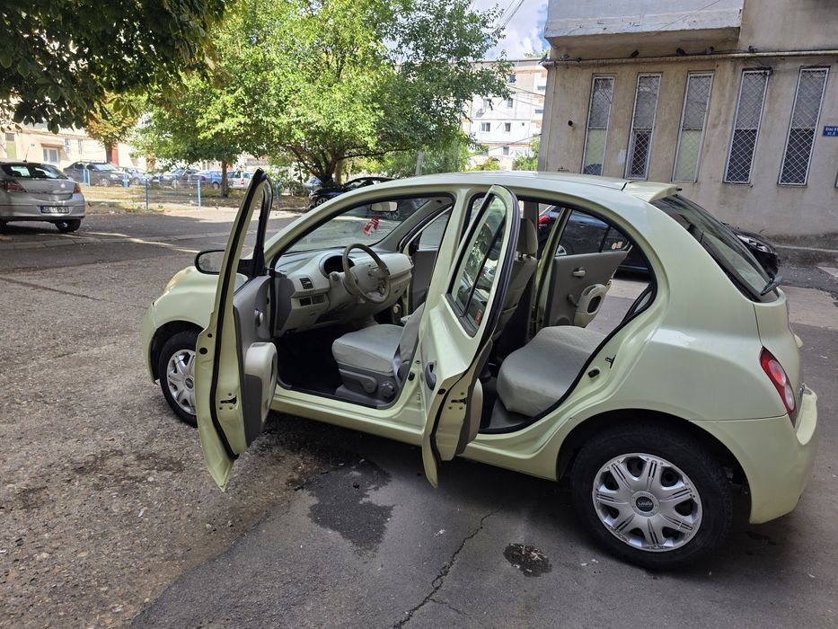 Nissan Micra 2005 benzina
