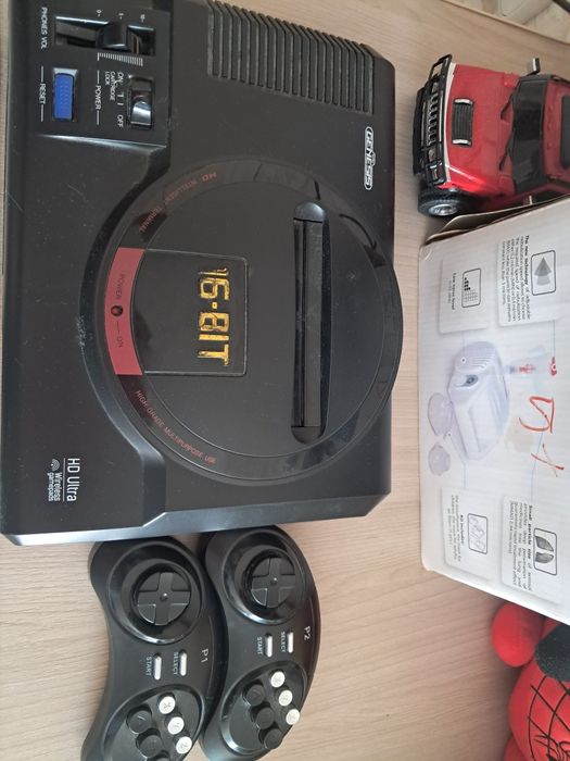Продам  приставку Sega в подарк приставка денди